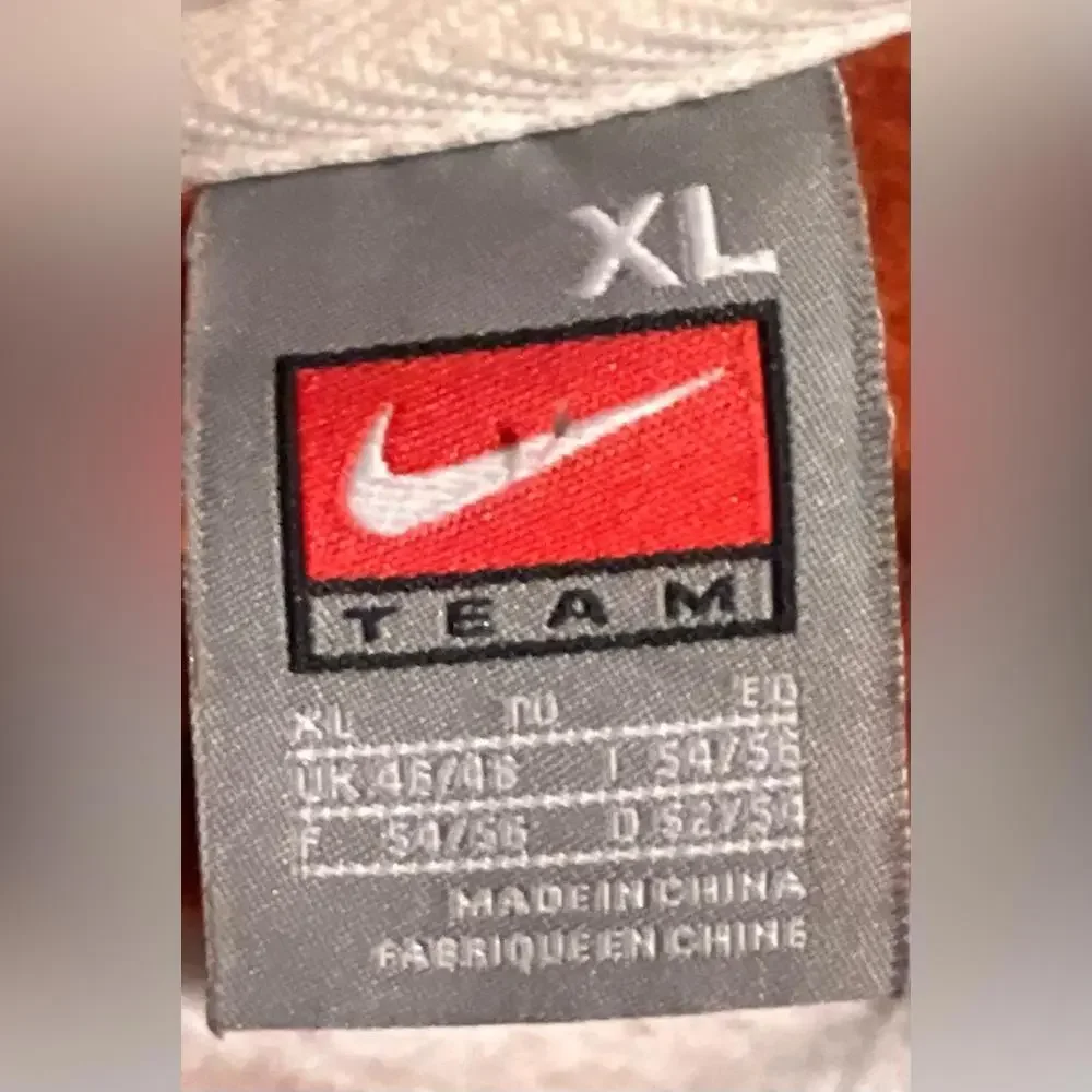 Nike Texas Longhorns Burnt Orange Hoodie (XL) - Picture 4 of 4